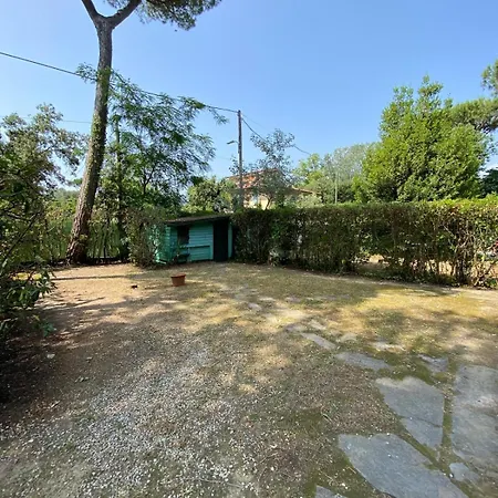 Apartman Casa La Pineta Poveromo A Pochi Passi Dalla